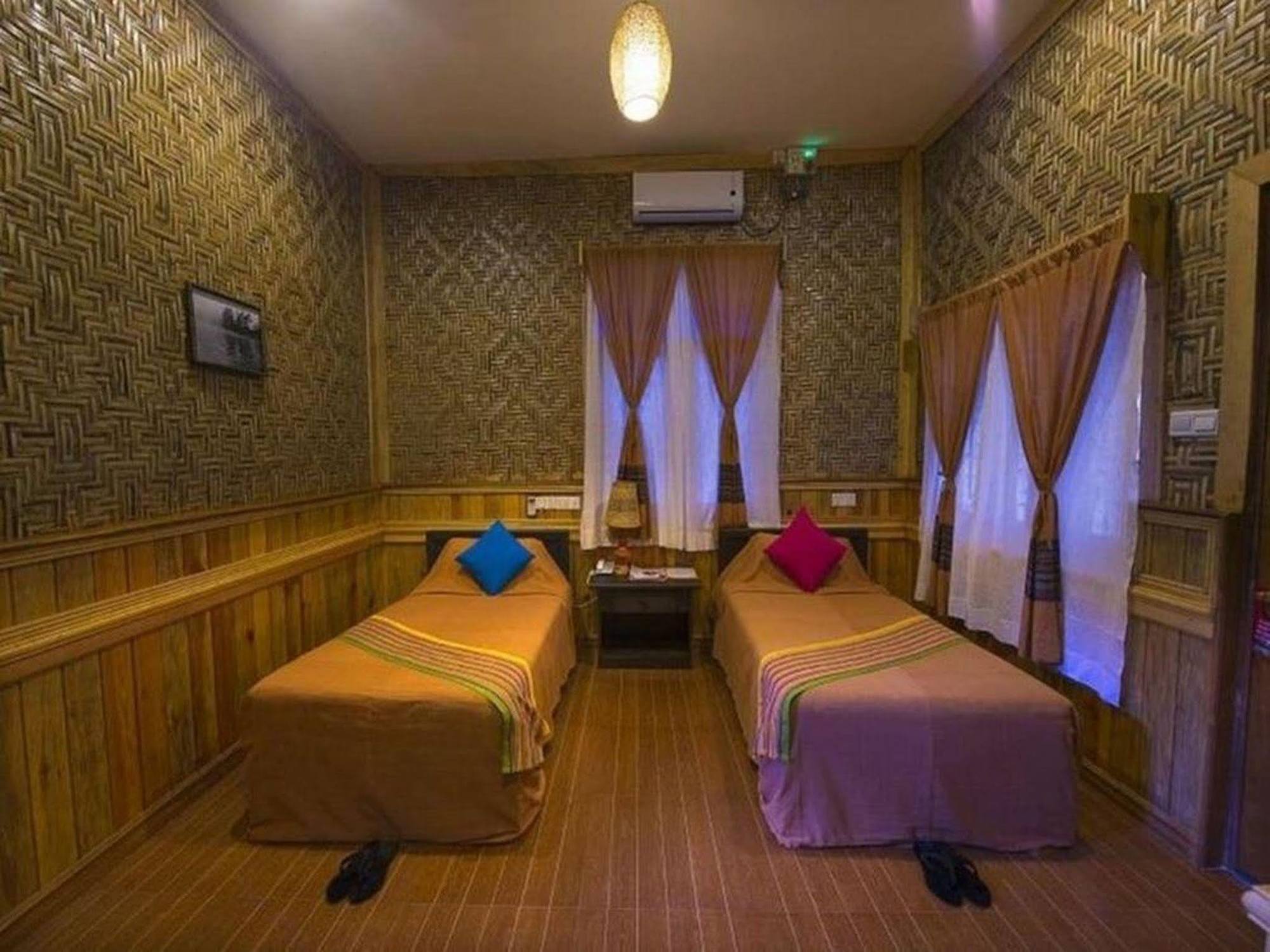 Tai House Resort สีป่อ ภายนอก รูปภาพ